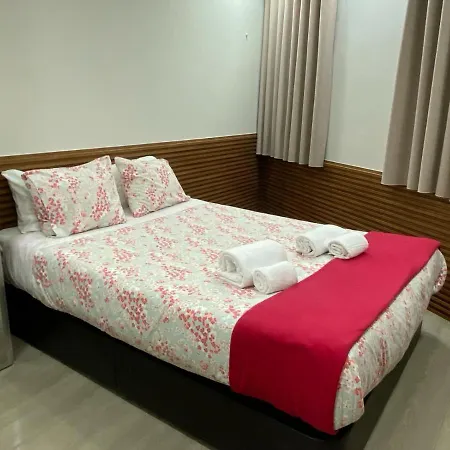 Saboresgelados Local בראגה